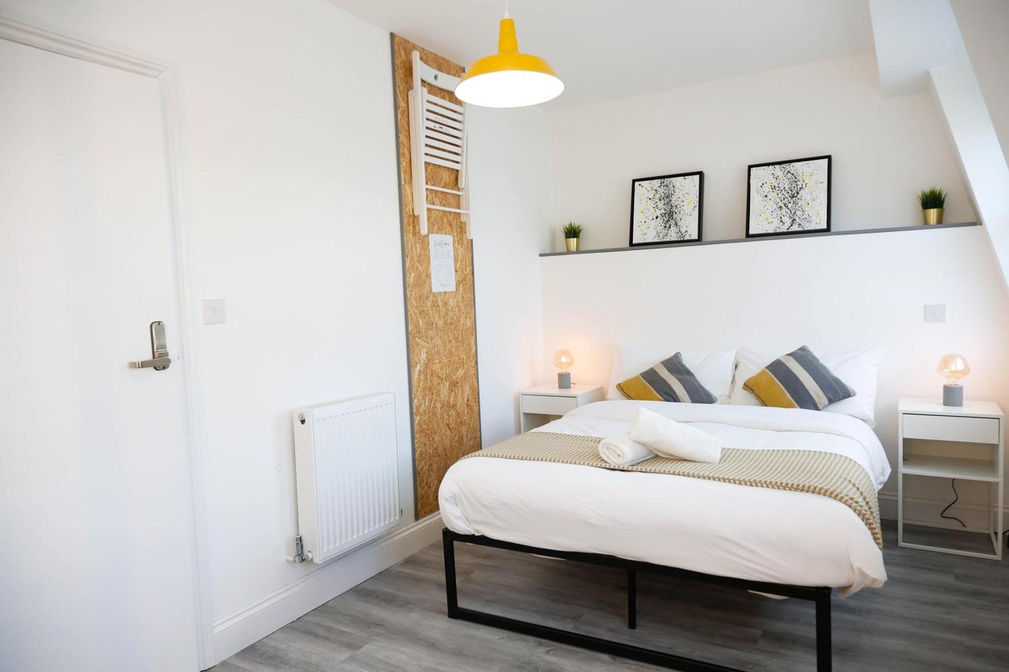 Luxury Rooms In Camden Town Near Shops, Cafes, Bars & Metro With Shared Bathrooms Londres Exterior foto