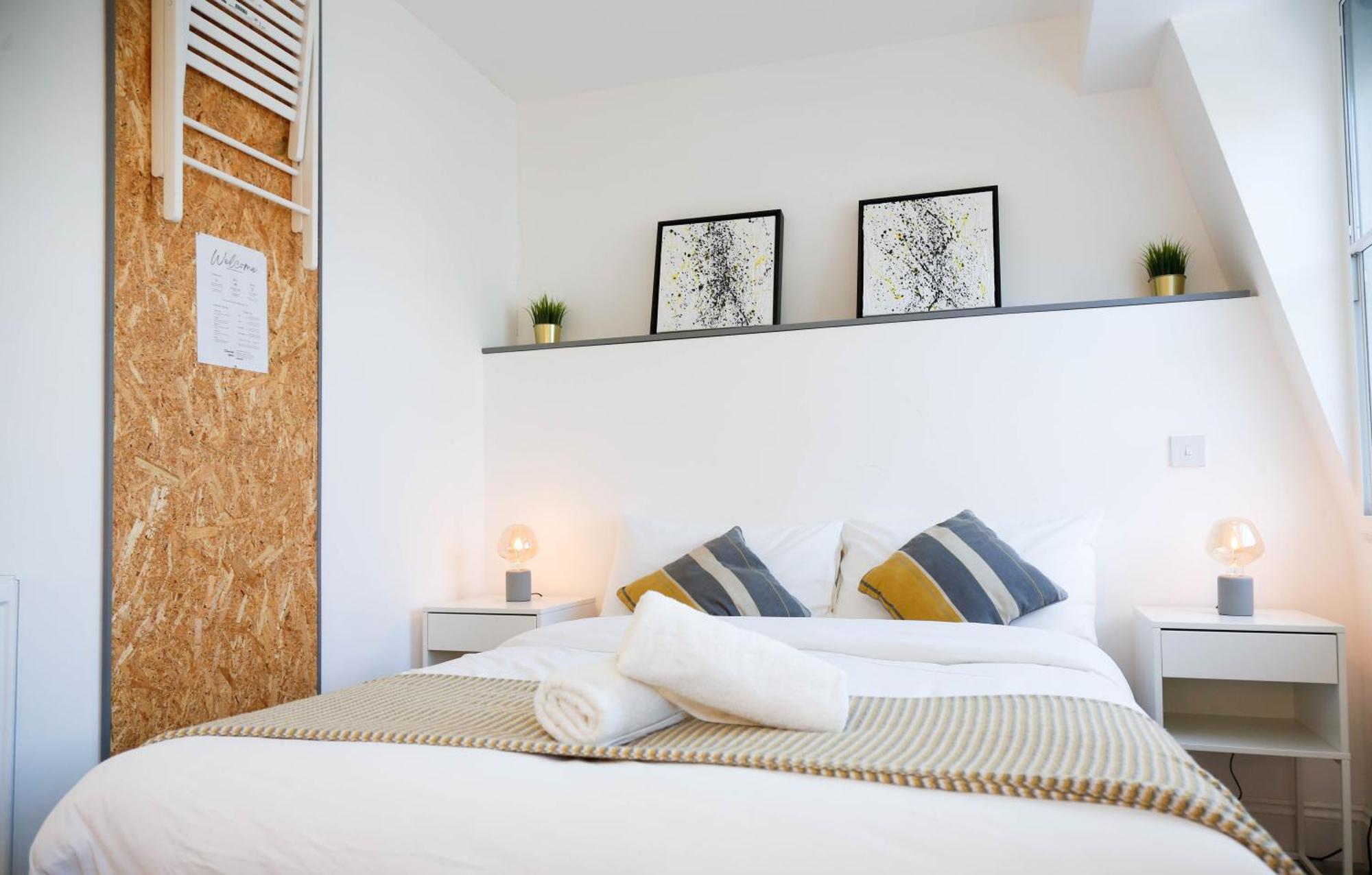 Luxury Rooms In Camden Town Near Shops, Cafes, Bars & Metro With Shared Bathrooms Londres Exterior foto